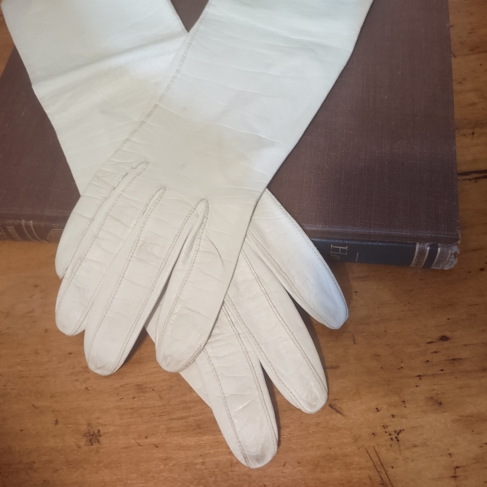 Sm Vintage Elegant White Leather Gloves Elbow Length